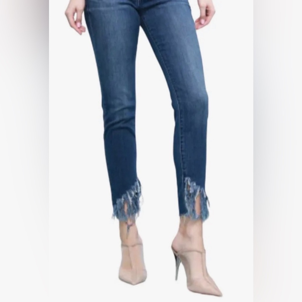 Judy Blue Night Out Frayed Hem Skinny Fit Jeans Size 13/31